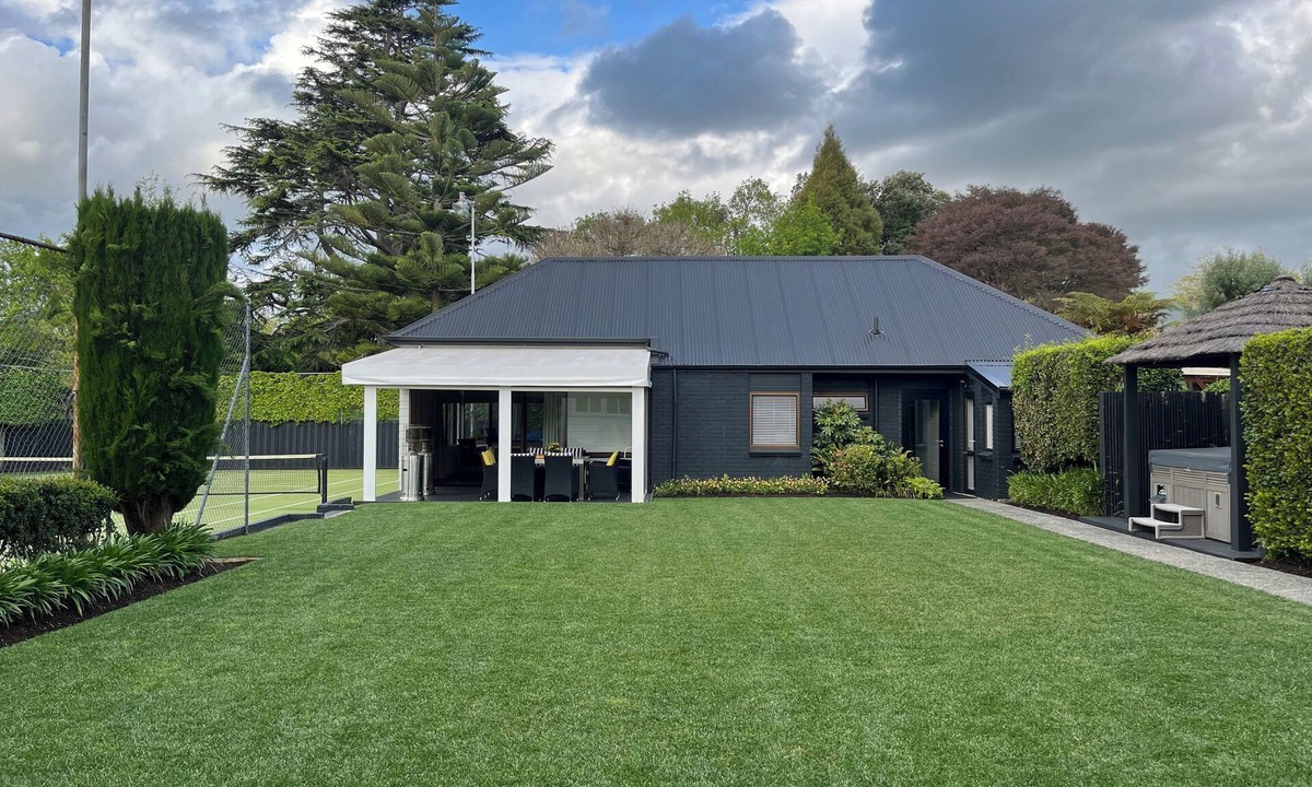 Claudelands House | INNER CITY RETREAT