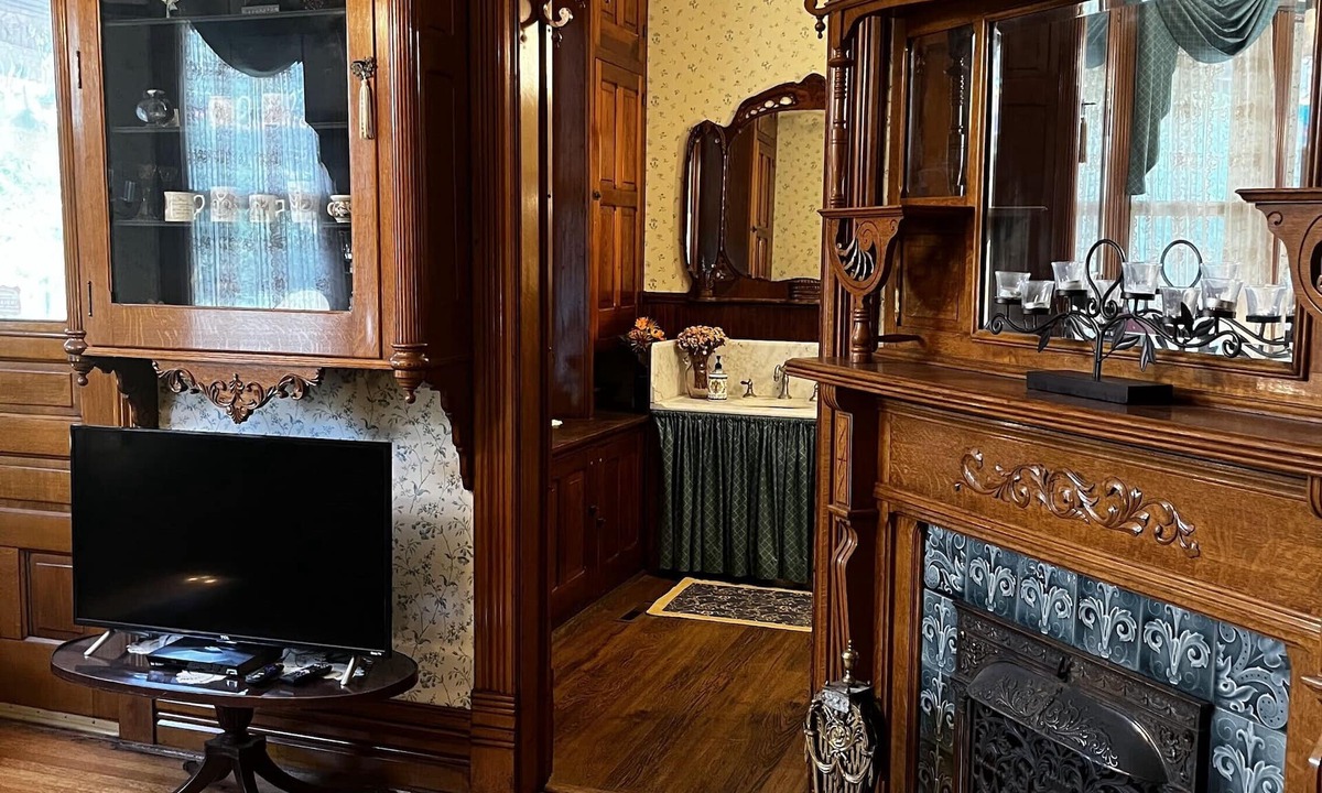 West Washington Bed & Breakfast | Innisfree Bed & Breakfast