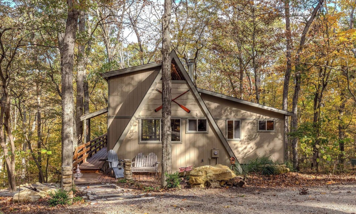 Innsbrook Cabin | Innsbrook Woodland Cabin