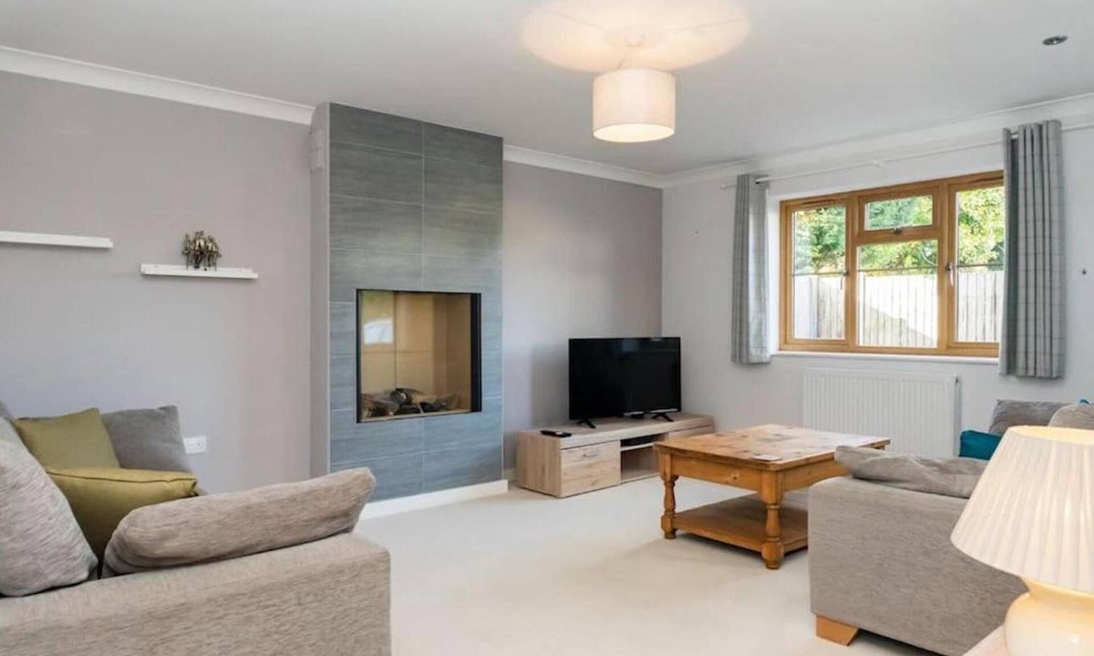 Gloucester House | Innsworth House