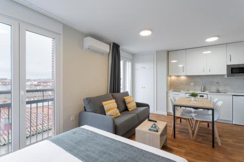 Palencia Apartment | InsideHome Apartments - Palencia Catedral