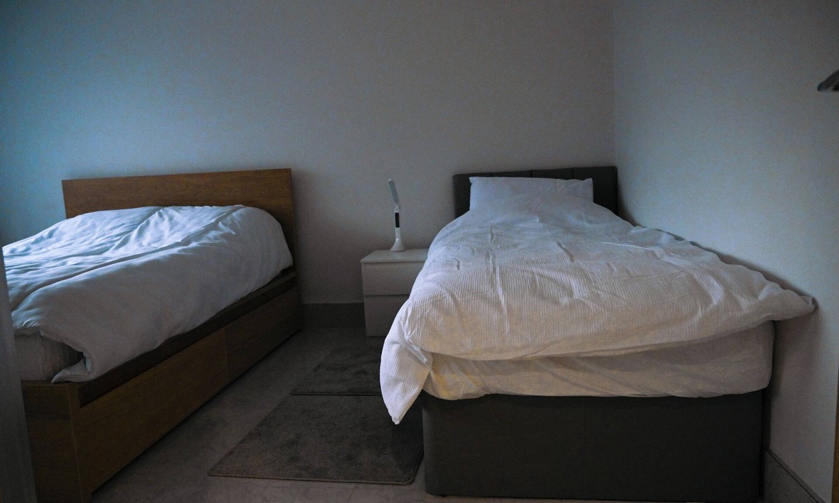 Luton House | Instant Home