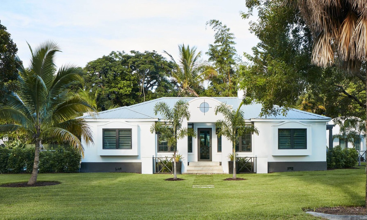 Lake Ida Shores House | Interior Designer owned Coastal Modern Private Home