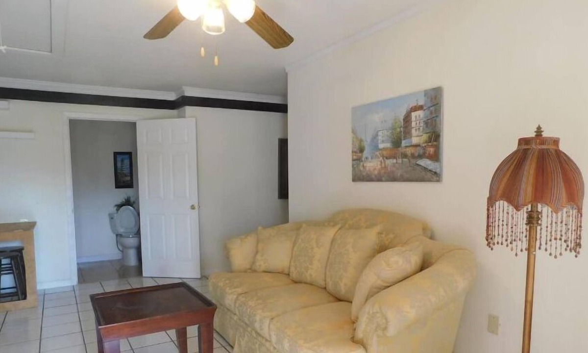 Midland House | Internet Cafe RooMe In My Home