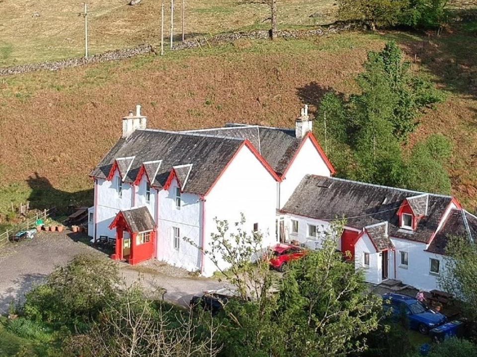 Crianlarich Bed & Breakfast | Inverardran House Bed and Breakfast