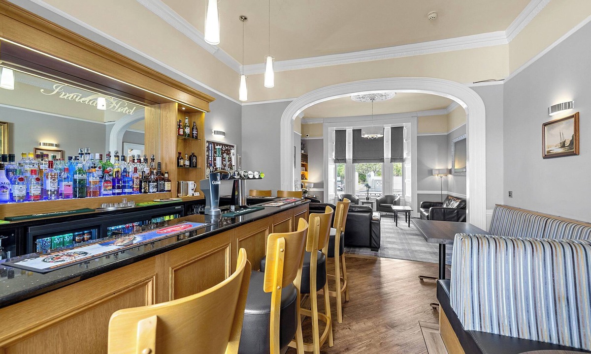 Plymouth Hotel | Invicta Hotel