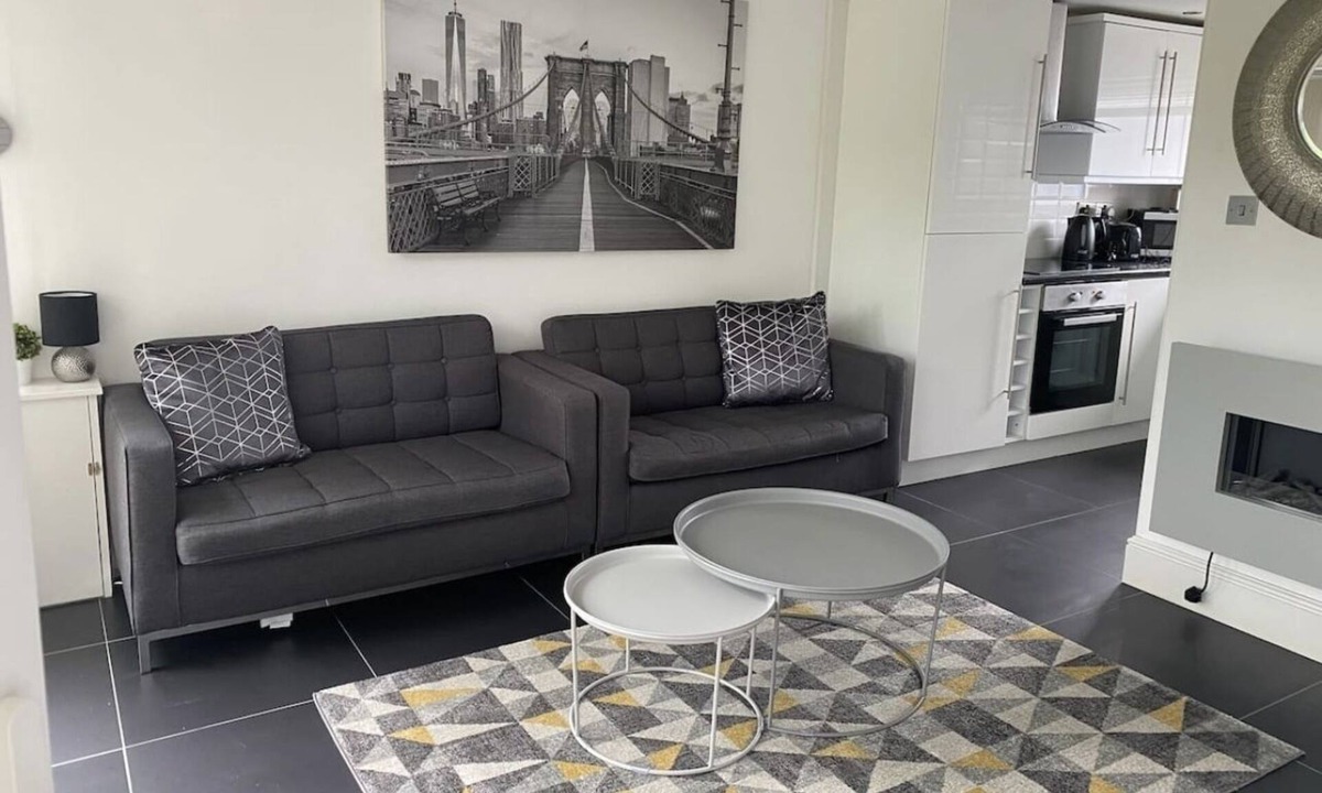 Bont Newydd Ski Chalet | Inviting 2-Bed Chalet in Caernarfon