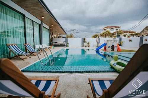 Ipoh Villa | Ipoh 55 Private Pool By Verve 26PAX