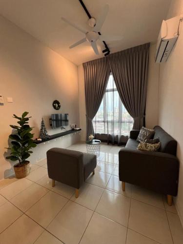 Hulu Kinta Apartment | Ipoh Modern Skyline & Mountain View Suite