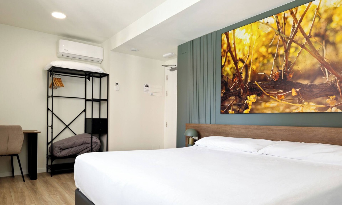 Haro House | Iraipe Haro Auto Check-in
