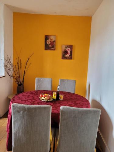 Bourganeuf Apartment | Irie Vibes