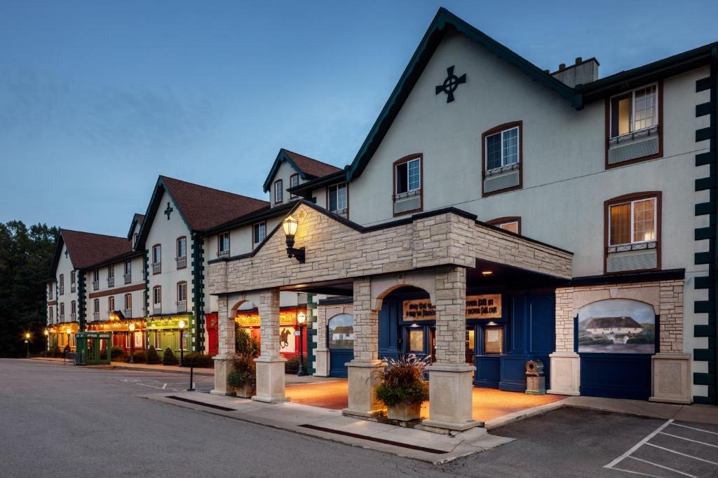 Galena Hotel | Irish Cottage Inn & Suites