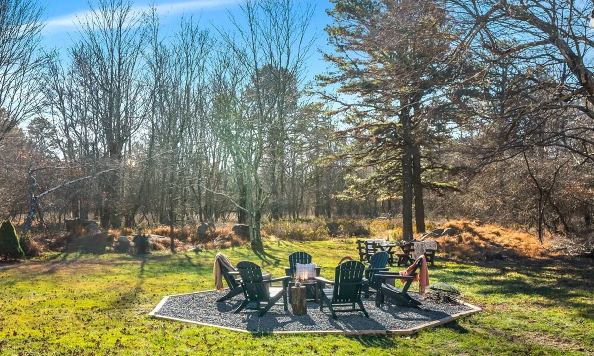 Briar Crest Woods Cabin | Iron Elk Cabin-Hot Tub, Pool Table & Fire Pit