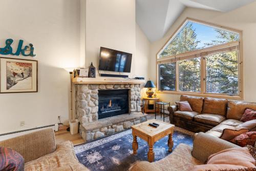 Mountain House Villa | Ironwood 2990