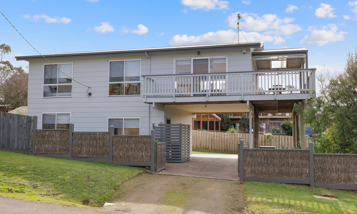 Smiths Beach House | Irvine Retreat in Smiths Beach