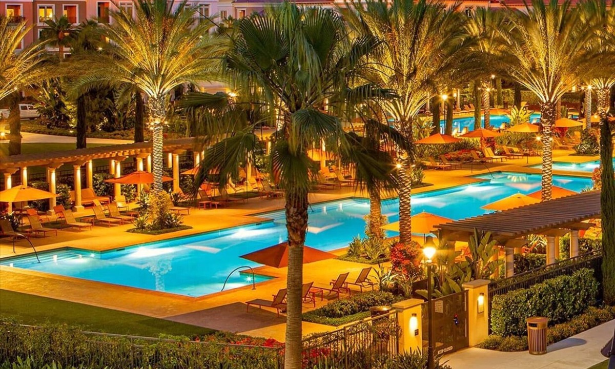Irvine Research Center Apartment | Irvine Spectrum Resort Style Pool & GymnFree Parking