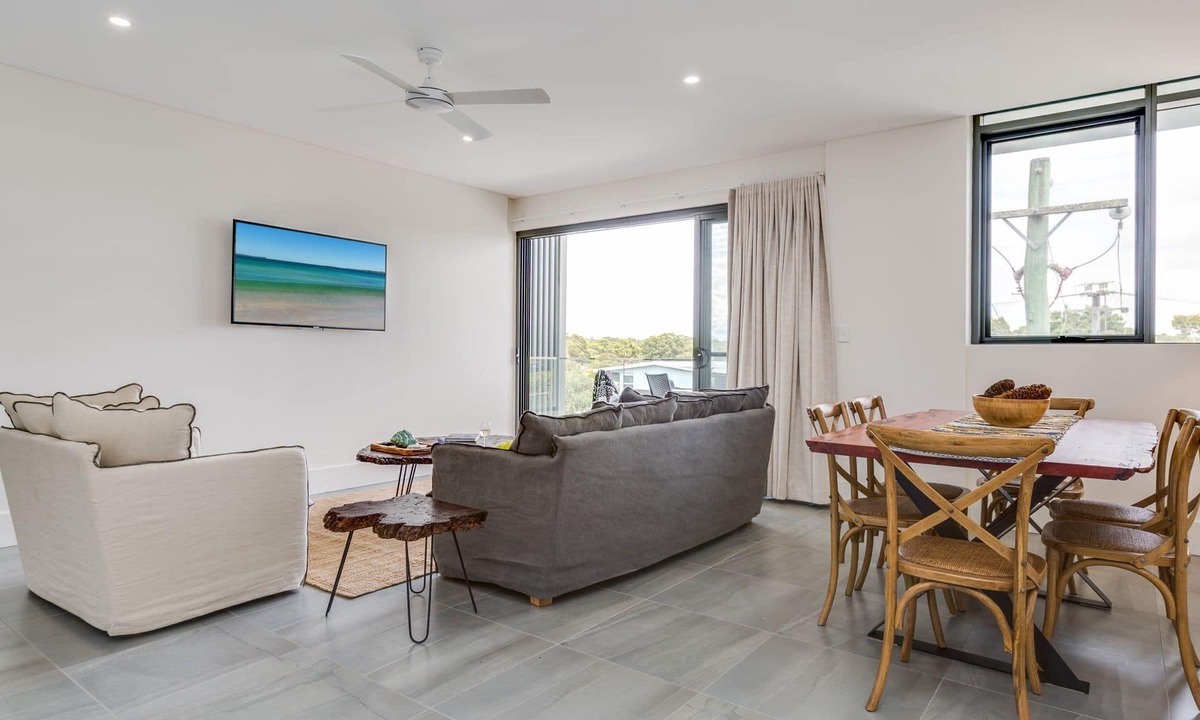 Huskisson Apartment | Ishtar Apartment 7- Luxury Living Accommodation