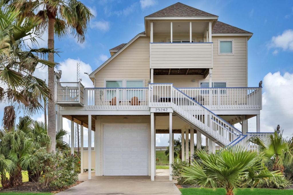 Pointe San Luis House | Island Beauty