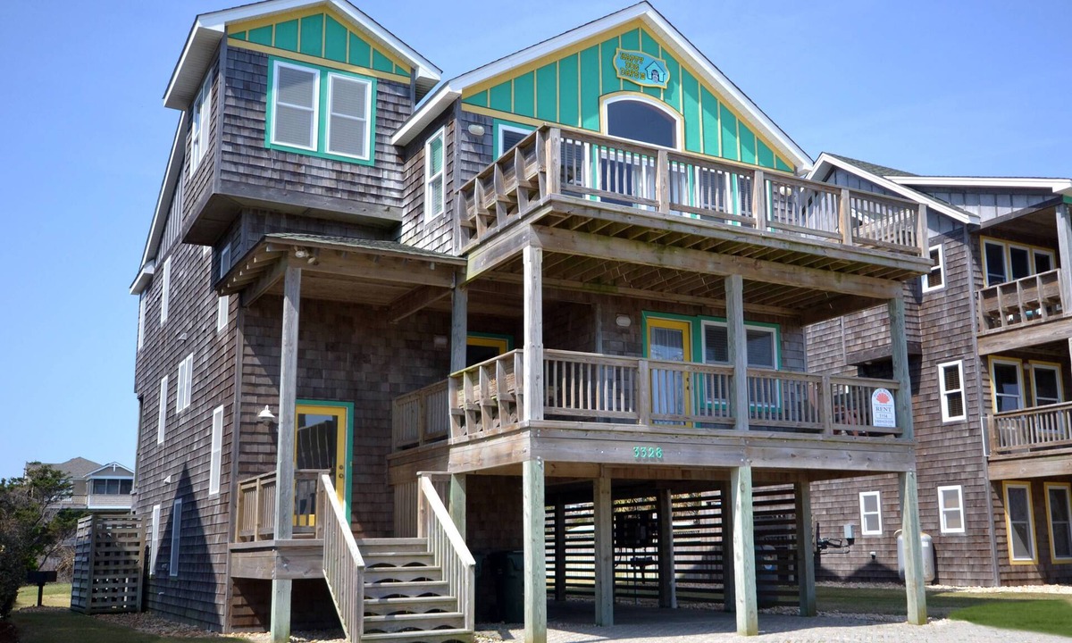Nags Head House | Island Time - NH MP 11, 50 Ft to Beach, Elevator, Pool, Free Pool Heat, Hot Tub, Pets OK, YR Flex