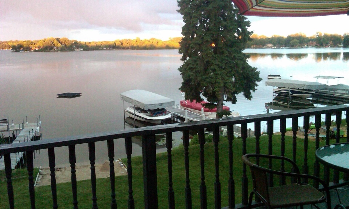 Browns Lake House | Island view cottage on crystal clear spring fed lake.