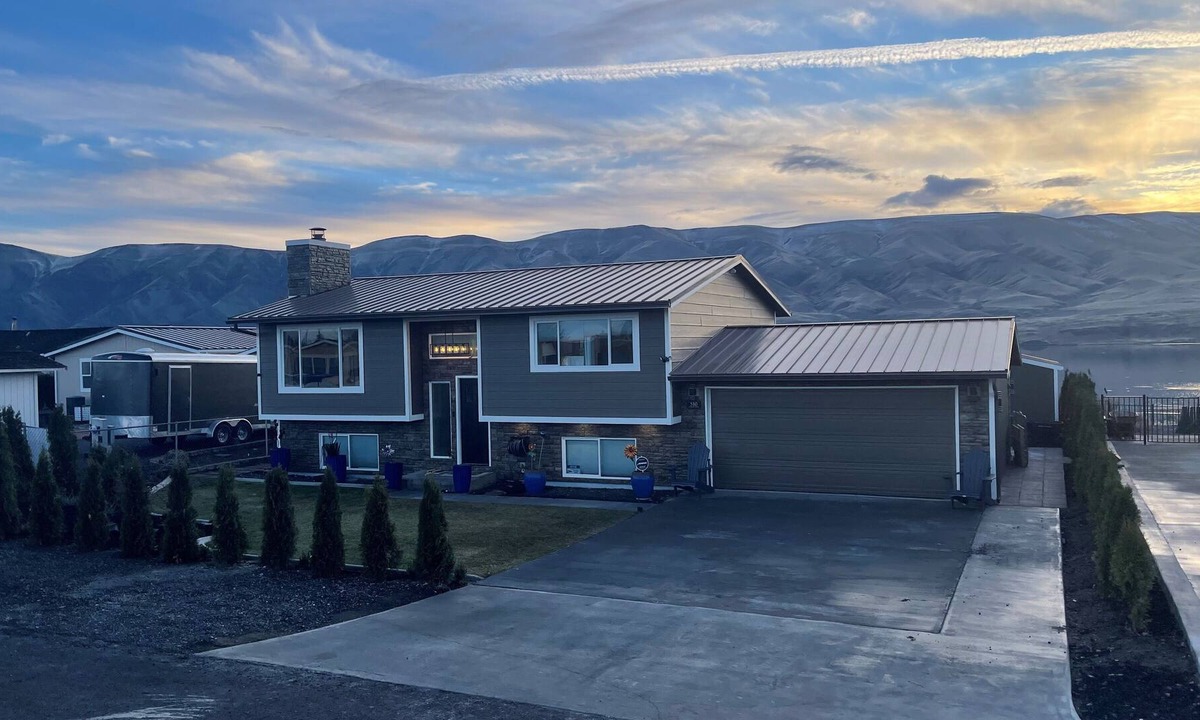 Desert Aire House | Island View