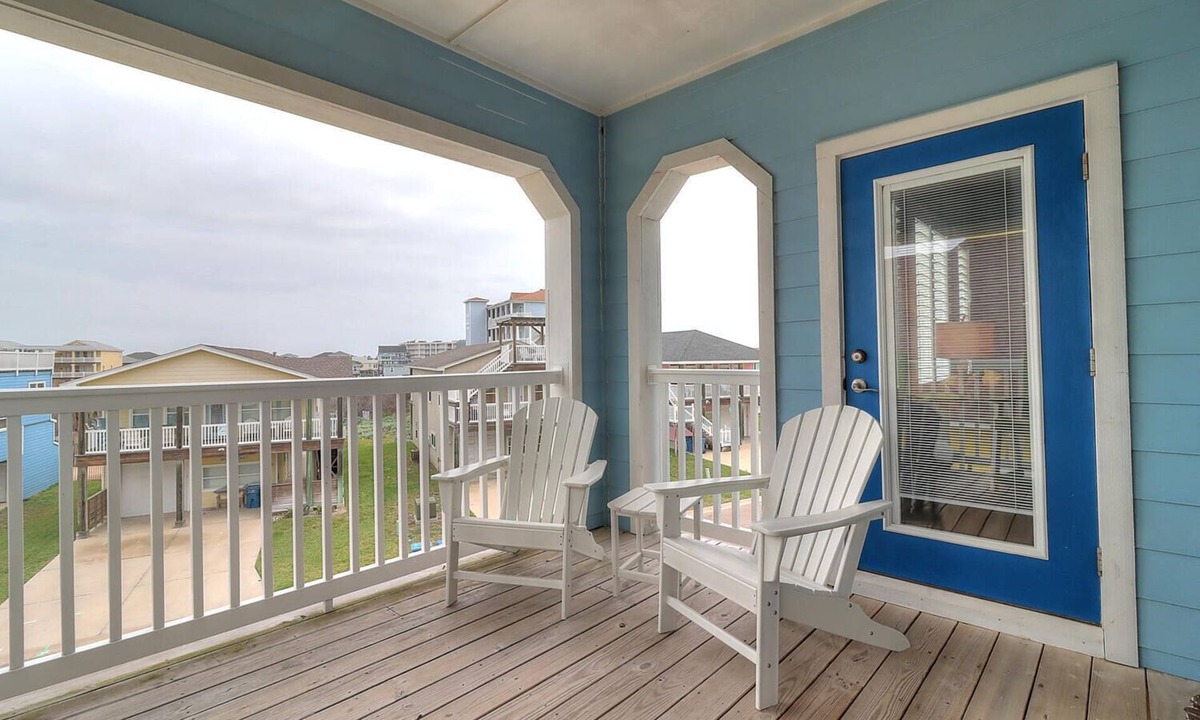 Sand Point House | Isle Be Back