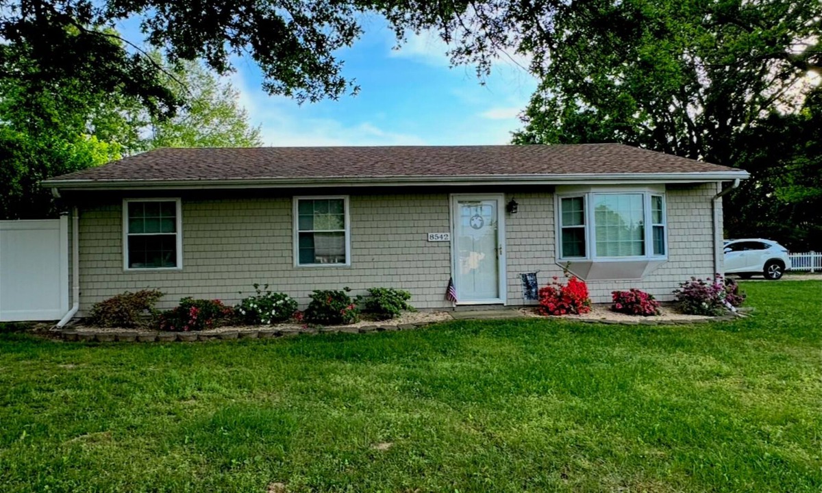 Easton House | It's A Shore Thing in Easton, MD