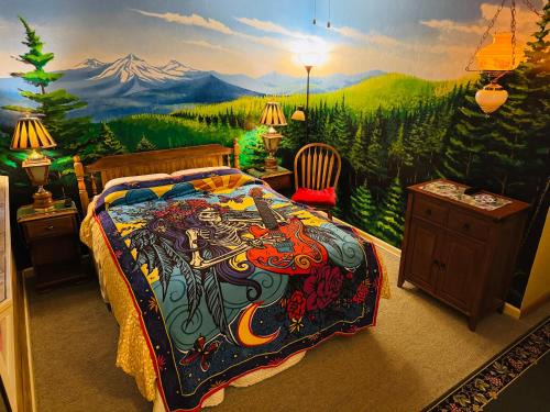 North Bend Hotel | Itty Bitty Inn