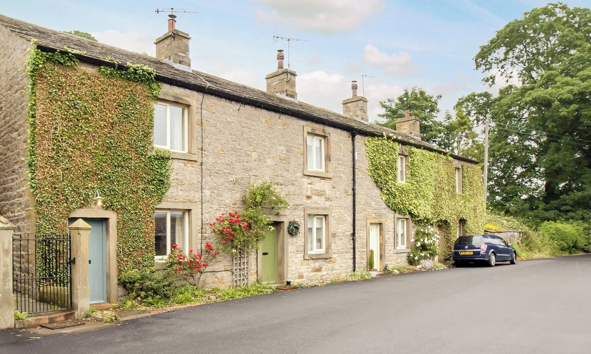 Skipton Cottage | Ivy Cottage - UK42246