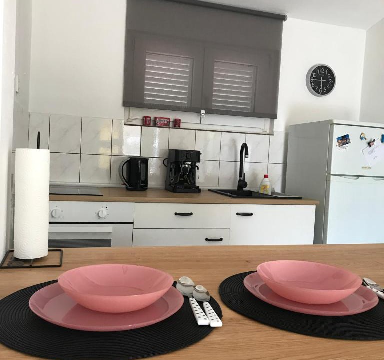 Solin Apartment | Ivy