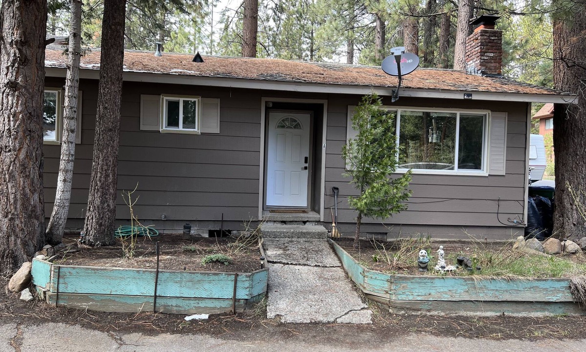 Incline Village Cottage | J-1 friendly housing- Cozy Tahoe Cottage