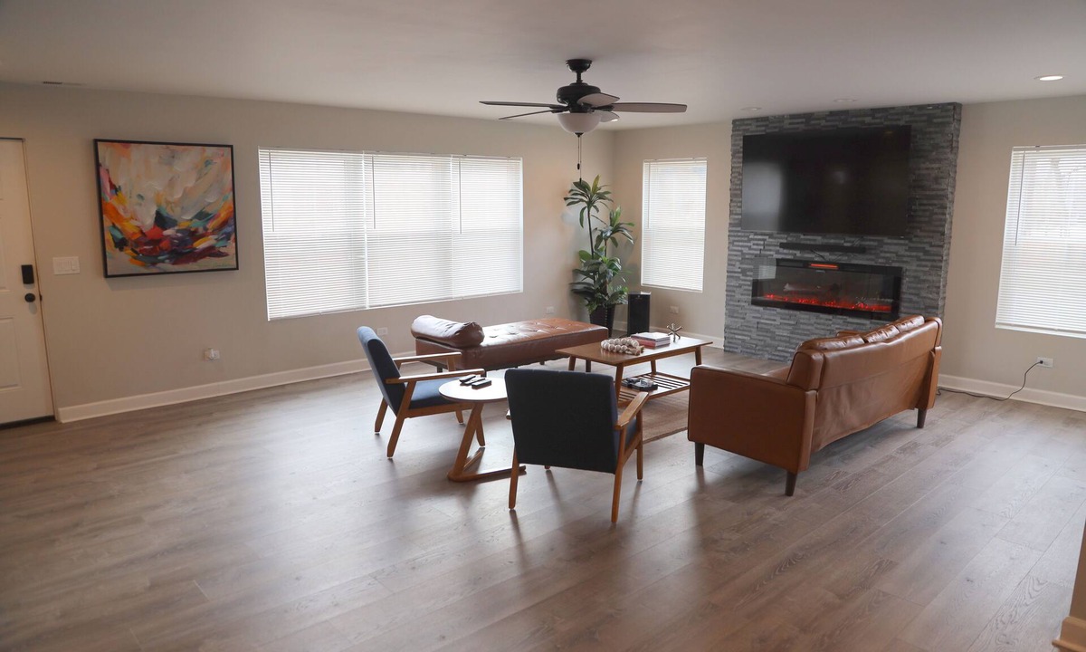 North Chicago House | J & J Vacay: Your Navy Graduation Vacation
