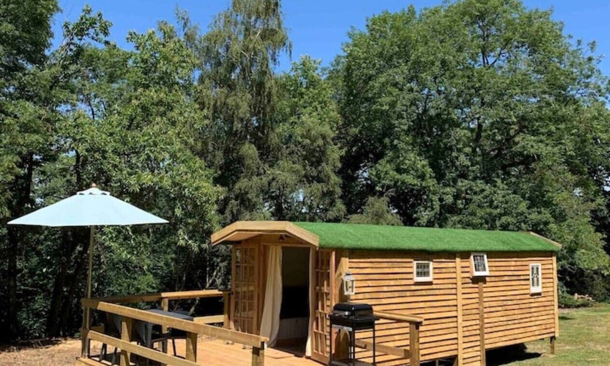 Lytchett Matravers House | Jabba the Hut