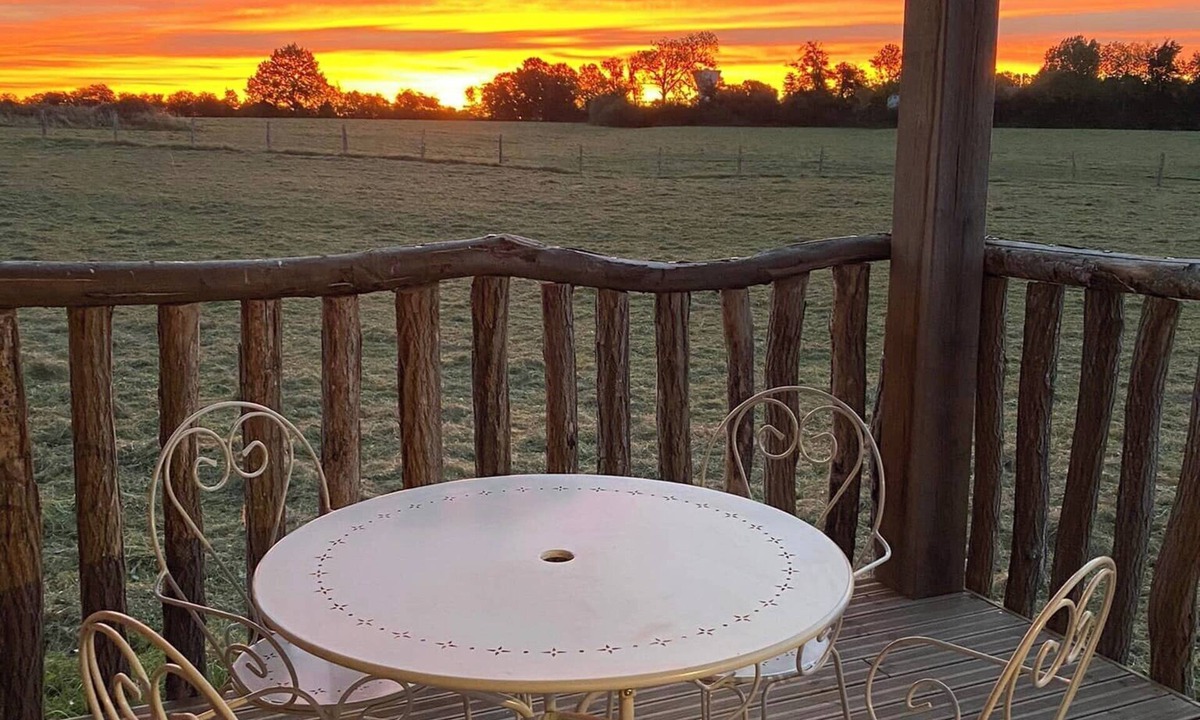 Gapree Cabin | Jabi's goats stilt hut