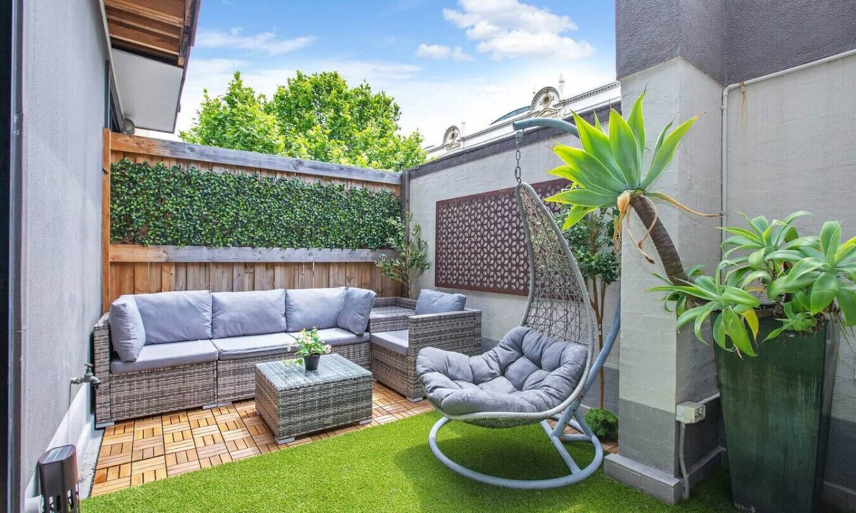 Chippendale Apartment | Jack's Central City Cozy Pad