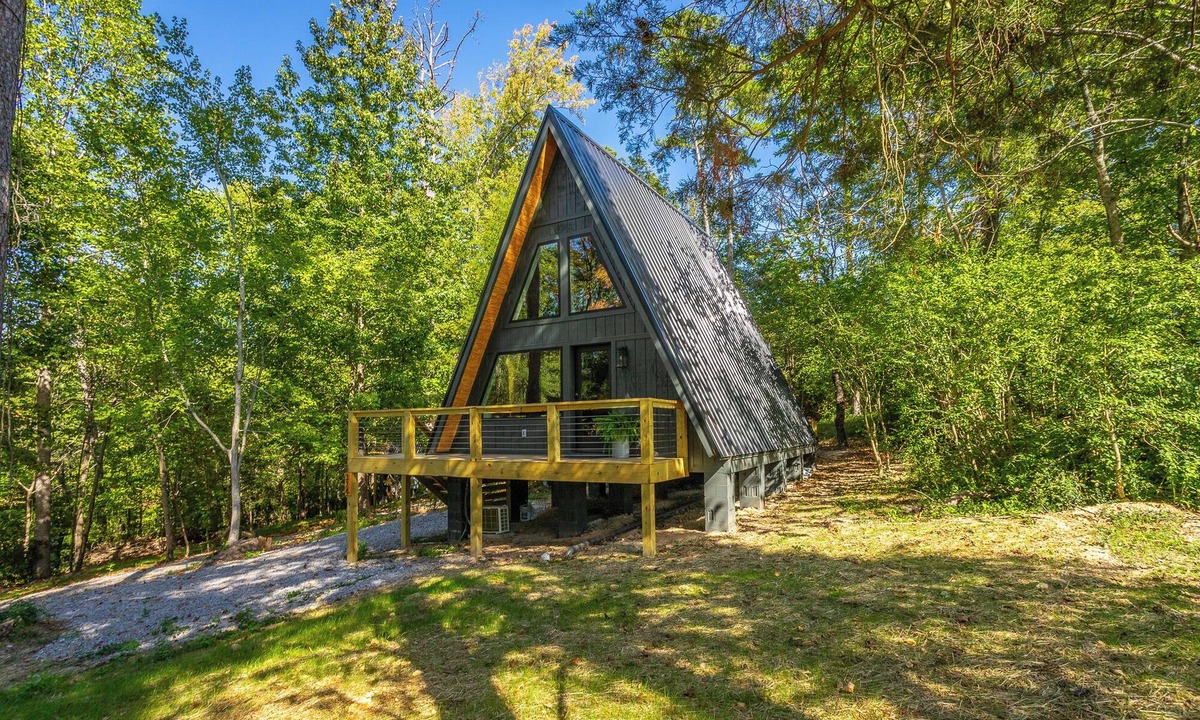 Rossville Cabin | Jackson A Frame