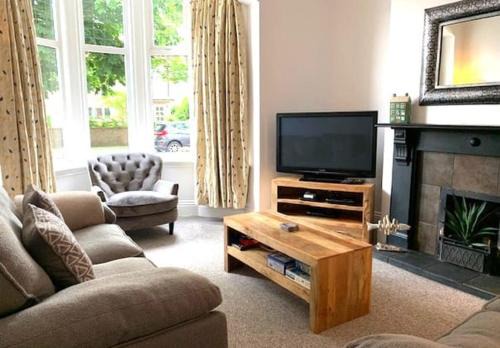 Muston House | Jackson Landing - Spacious house with central location