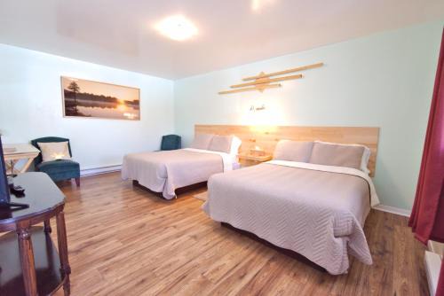 Victoria Junction Hotel | Jacques Cartier Motel