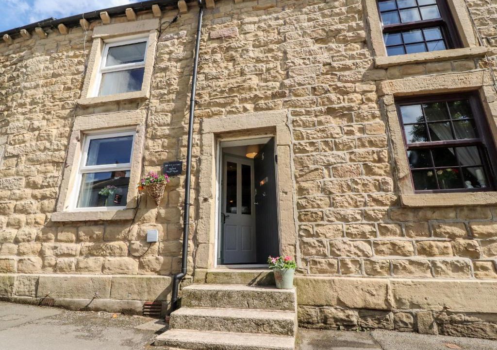 Longridge House | Jam Pot Cottage