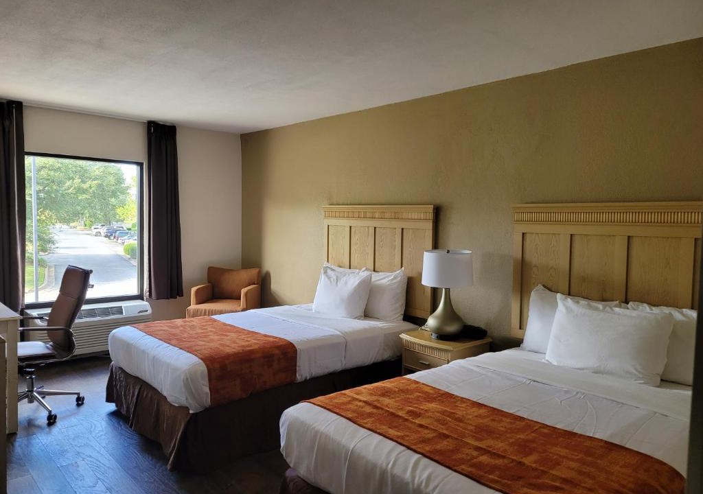 Dock Junction Hotel | Jameson Inn of the golden isles- Brunswick