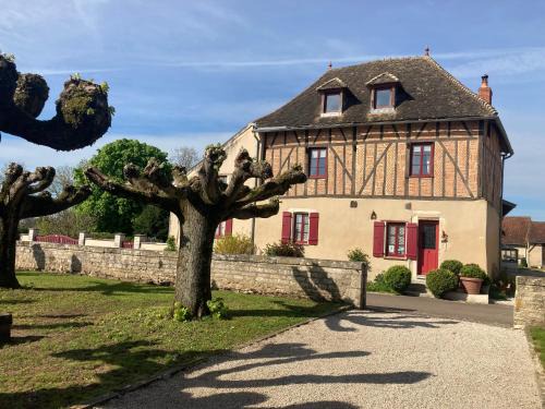 Ecuelles Bed & Breakfast | Jan's place in Burgundy
