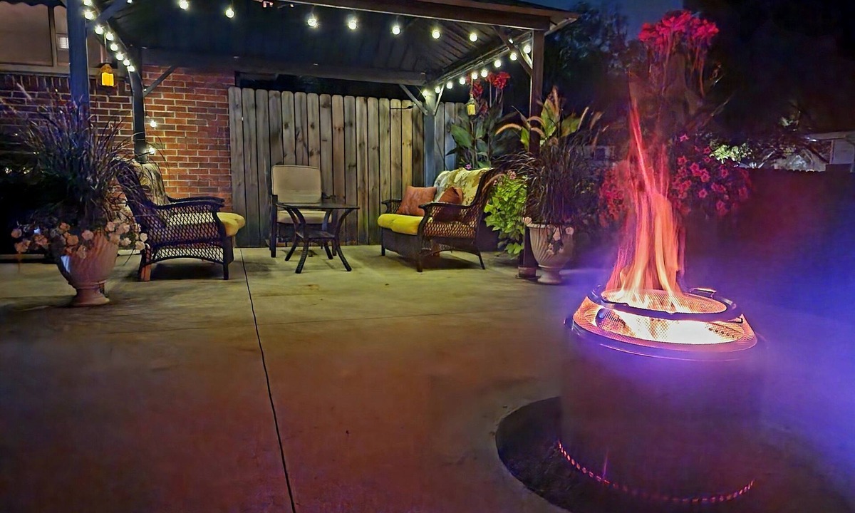 Reynolds Corners House | Jan specials, remodeled, modern, loaded, firepit