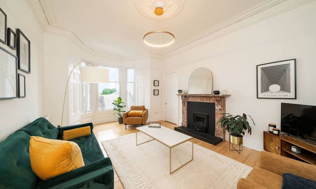 Murthill Apartment | Jane`s Place - ideal for corporate stays