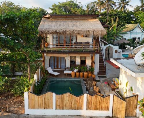 Gili Air Villa | Jarapa Beach House - Luxury Beachfront Stay Gili Air