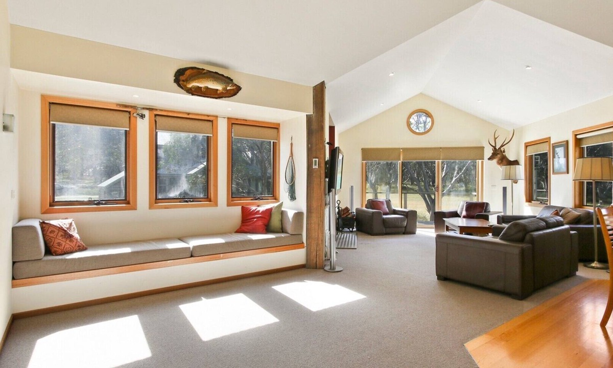 Dinner Plain Ski Chalet | Jasandre - Dinner Plain