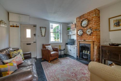 Martlesham Heath House | Jasmine Cottage