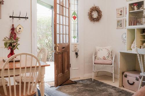 Lyndoch House | Jasmine's Barossa Valley Cottage