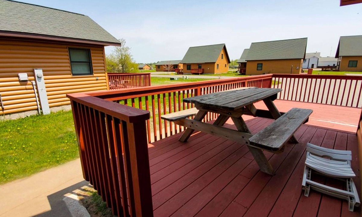 Ishpeming Hotel | Jasper Ridge Inn Ishpeming