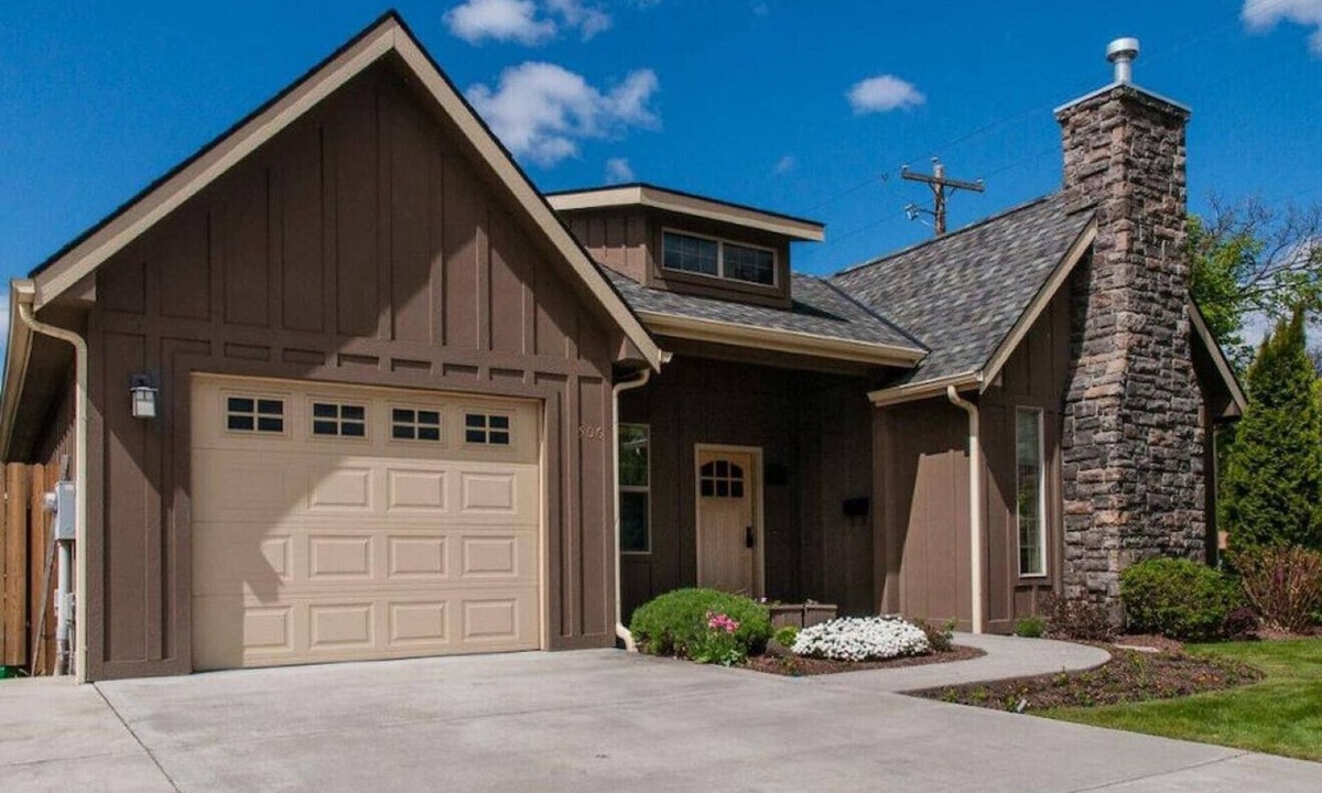 Walla Walla East House | Jaspers · Jaspers at Pioneer Park