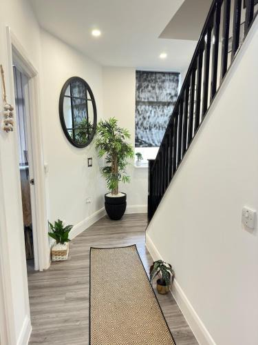 Dudley Apartment | JayGees luxury homes